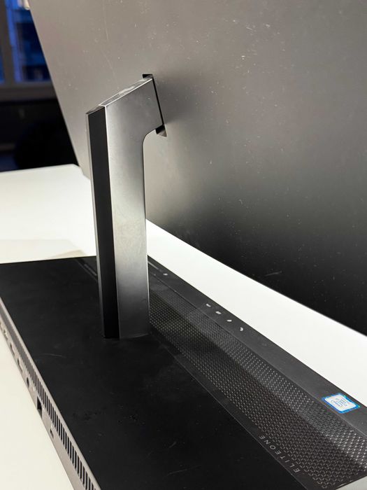 HP EliteOne 1000 G1 27-in 4K UHD All-in-One Business PC
