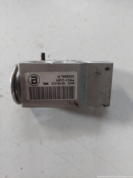 Supapa Conducta Clima Audi A4 Iv (8K2, B8) [ 2007 - 2015 ] Oem 7995002