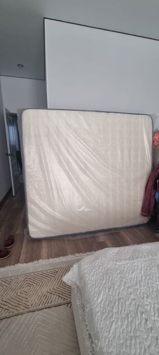 Новый матрас 180*200