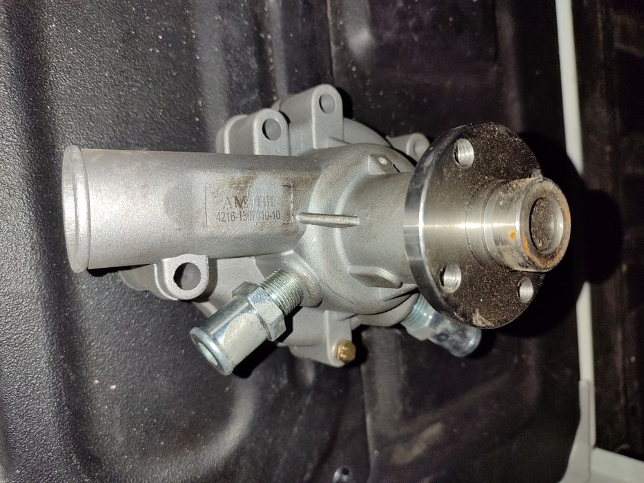 Водяной насос (помпа) — новый