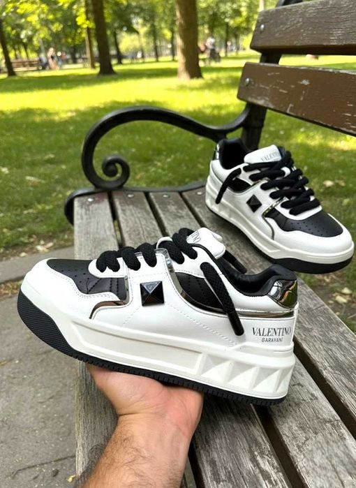 Adidasi Valentino Garavani One Stud - Adidasi Full Box Premium