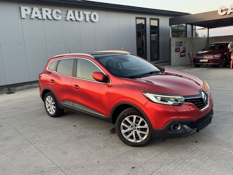 Renault Kadjar Panorama/keyless/lane assist/navi/piele/rate/garantie