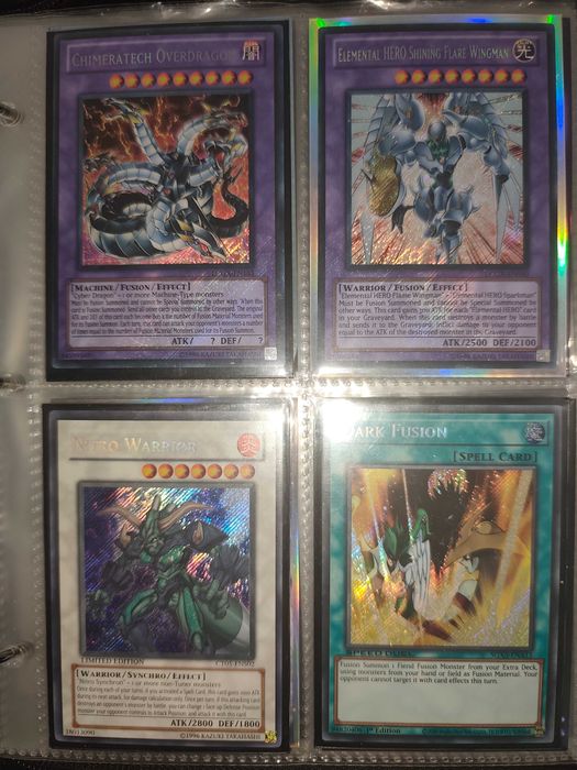 Предлагам yu gi oh foil карти