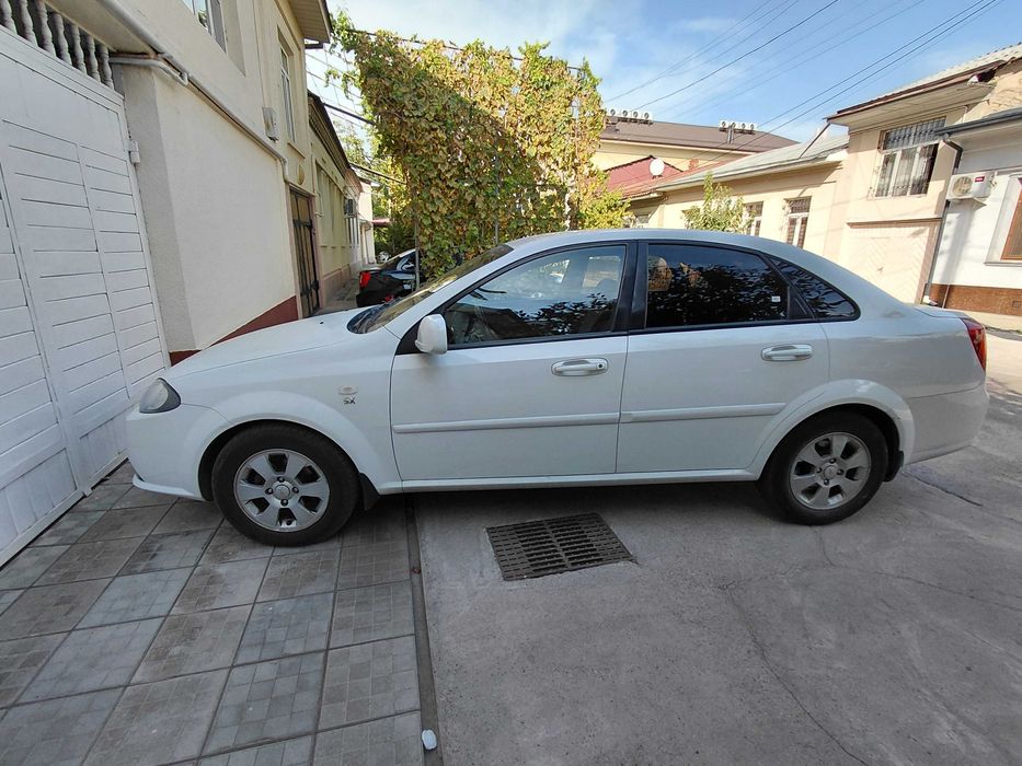 GENTRA Chevrolet sotiladi