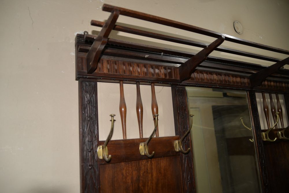 Закачалка антика 19 в. Виена с огледало