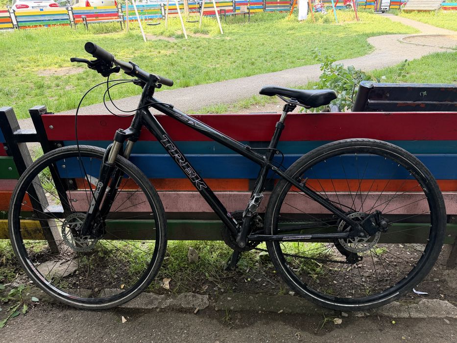Bicicleta Trek 7.2 Fx cadru aluminiu