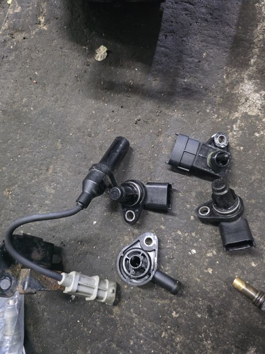 Kia K7 запчасти дачик