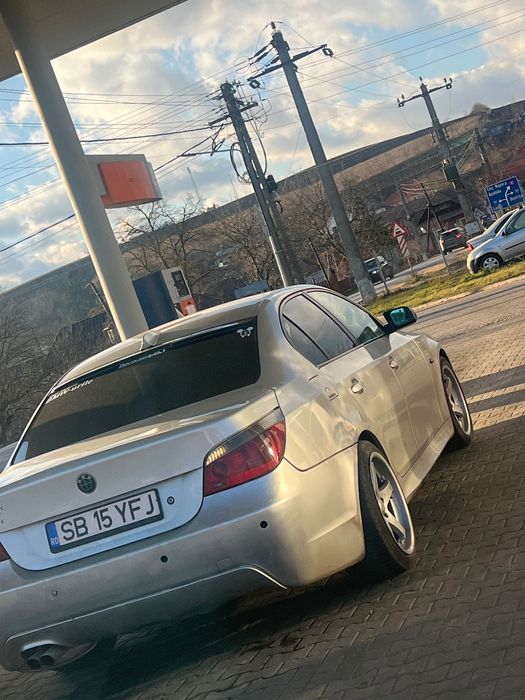 Vând schimb BMW e60 2.5 automat
