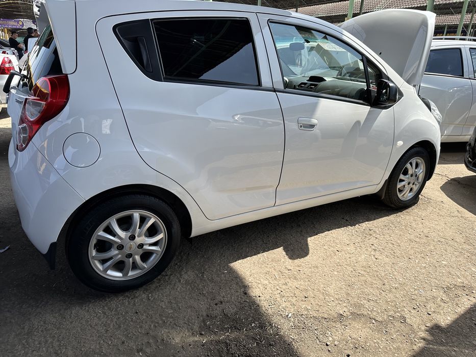 Chevrolet Spark 2018 — 4