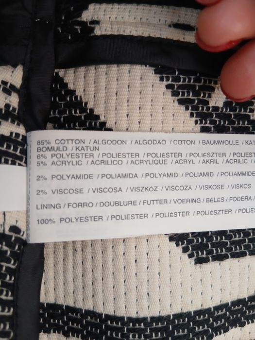 Jacheta grafica Mango