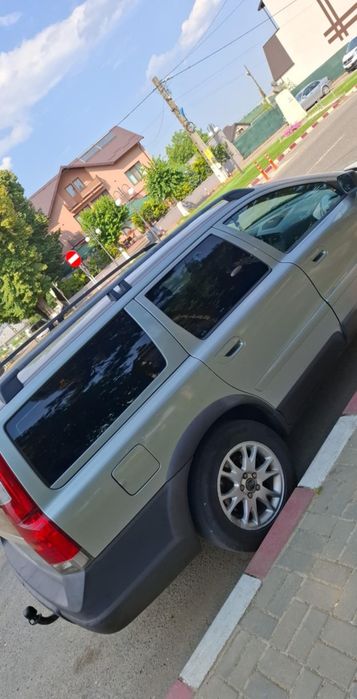 Vând Volvo XC 70