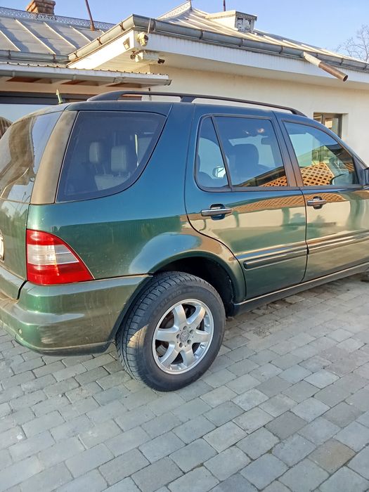 Vînd sau schimb Mercedes Benz ml 400 cdi  din 2003 tip 163 full