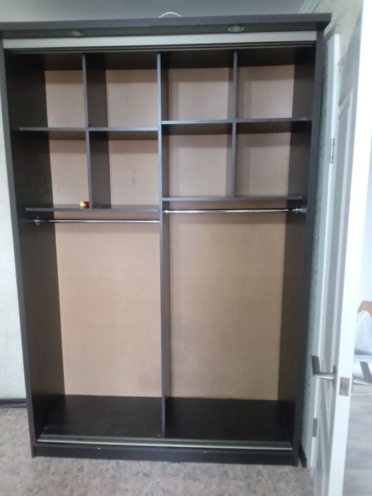 Продам шкаф купе