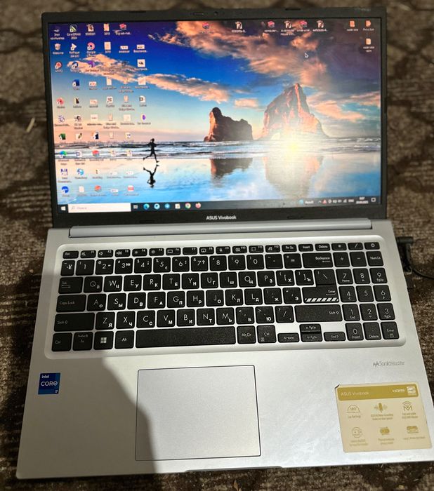 Asus vivobook cori7