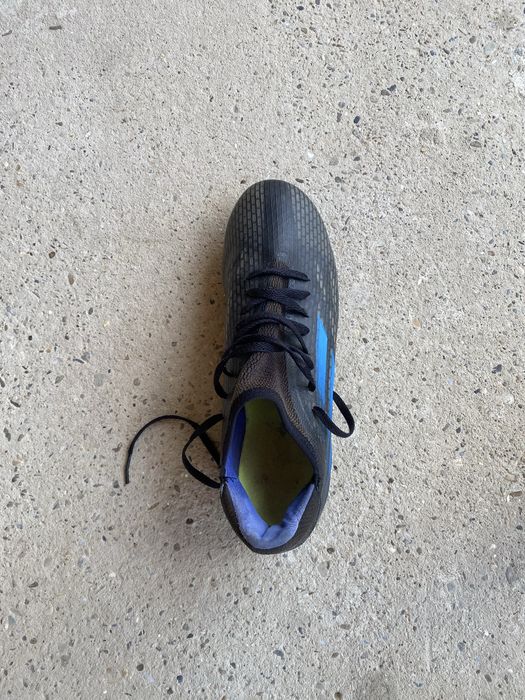 Ghete fotbal adidas marimea 42