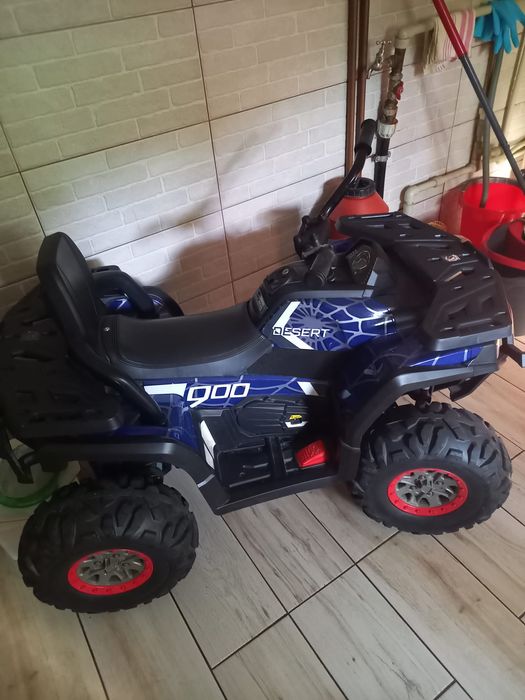 Motoscuter pt copii