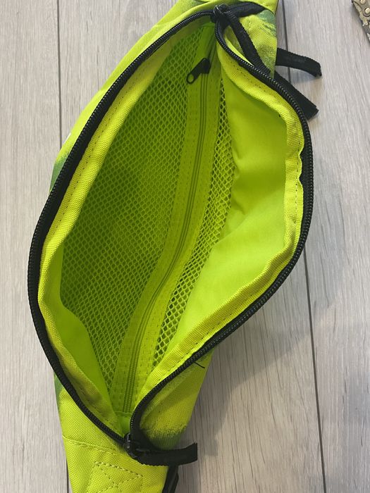 Мъжка чанта/бъбрек