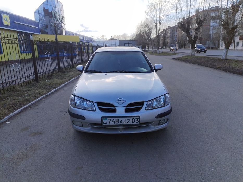 Nissan Almera 2001 года