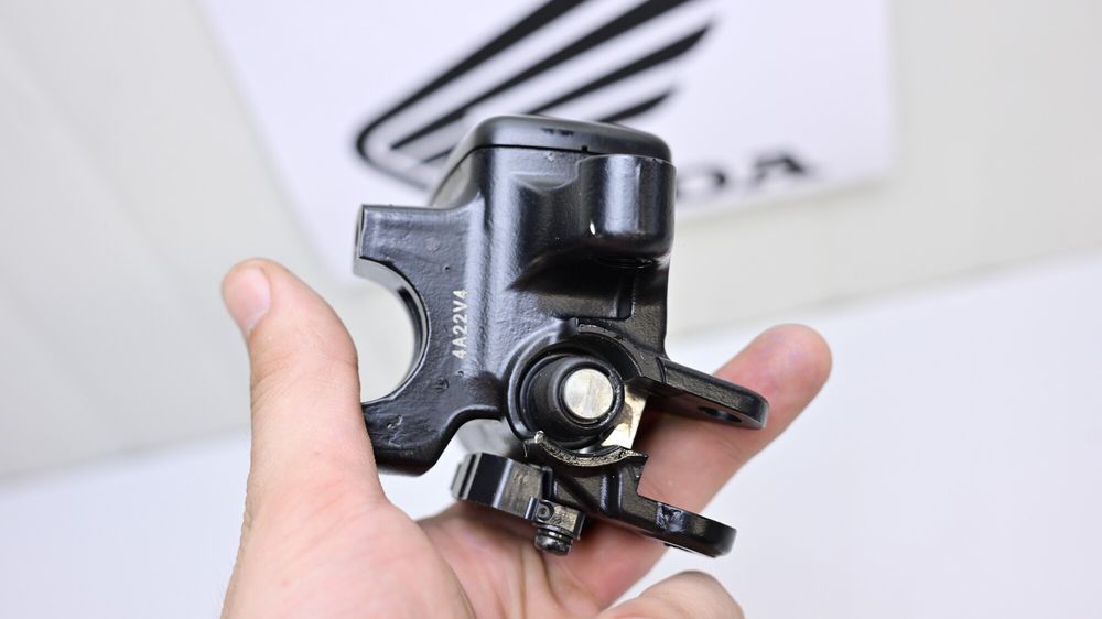 Pompa Frana Fata OEM Honda Rebel CMX 500 2017 - 2025