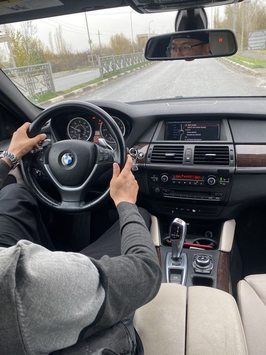 Машина сатылады бағасын келсеміз