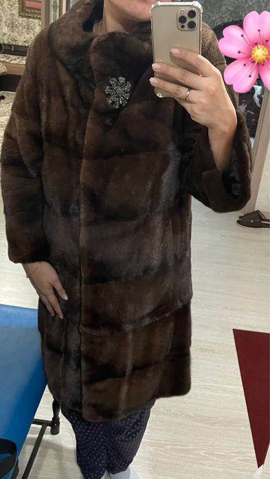 Шуба норка фирма BAGIRA