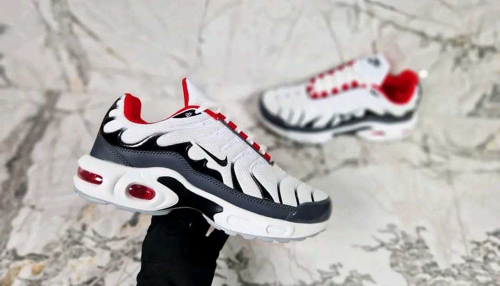 Мъжки спортни маратонки 40-45 номер