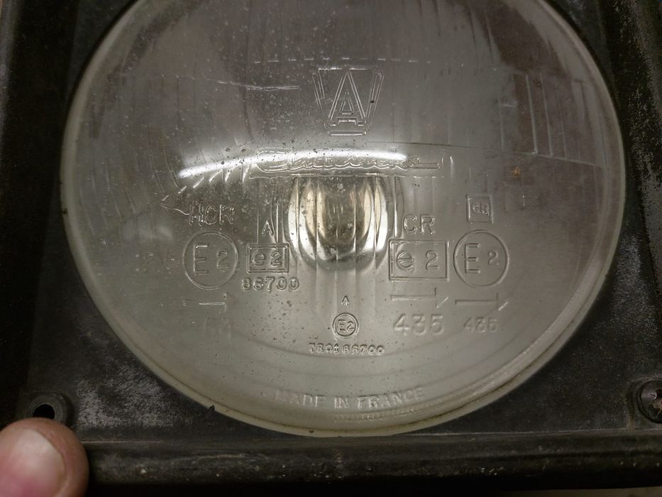 Продам фары на спец технику