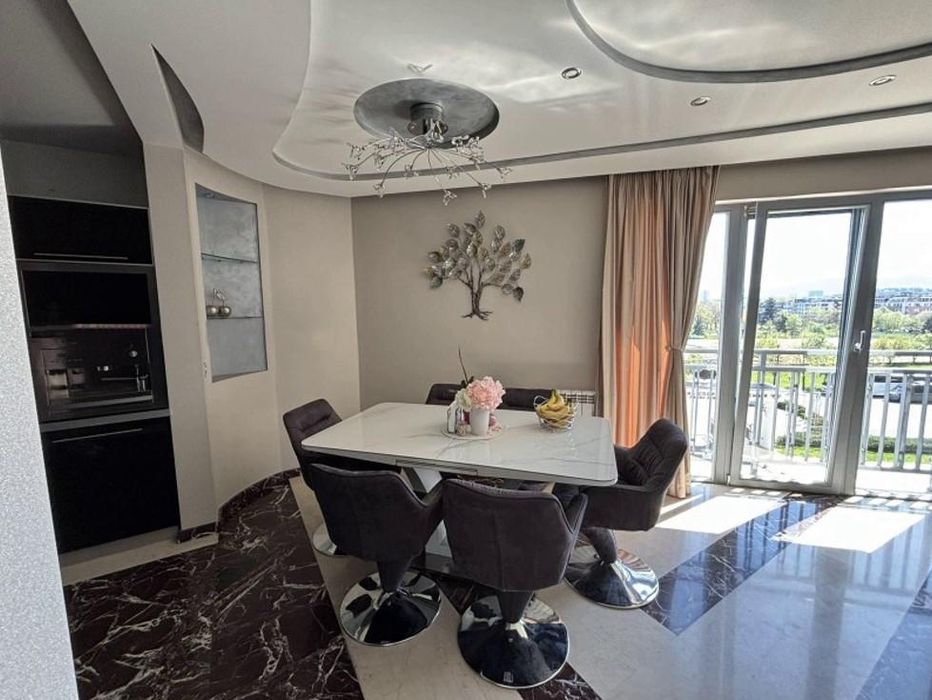 Дава се под наем Тристаен апартамент в София, Студентски град - 136 кв.м за 1325 € - Снимка #2