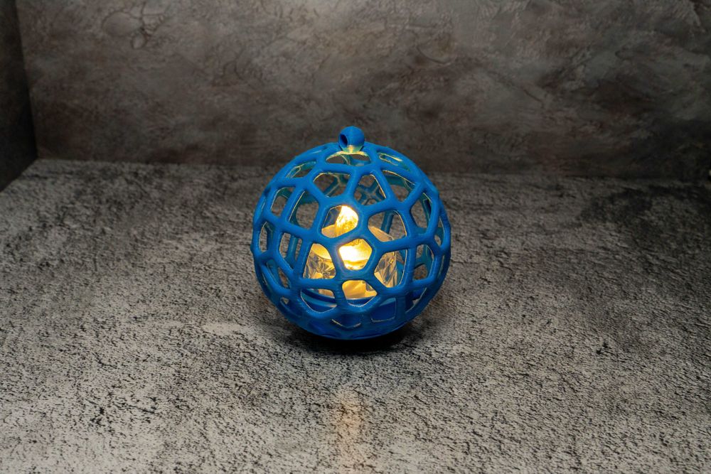 Игрушки новогодние с электронной свечкой