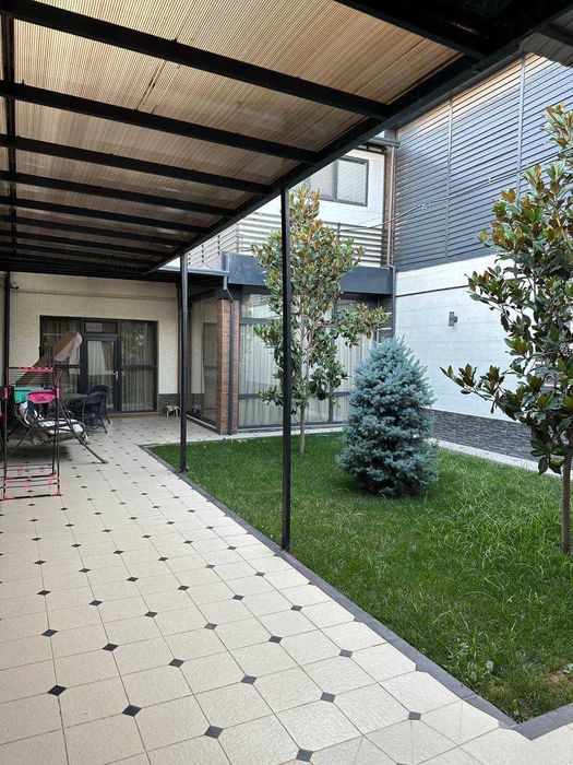 СРОЧНО! Продается дом в стиле Хай Тек! 2 дома на участке за одну цену!