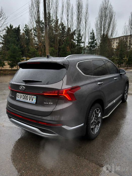 Продаётся Hyundai Santa Fe 3.5, 2021 года выпуска.