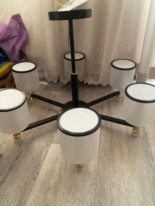 Люстра для гостиной