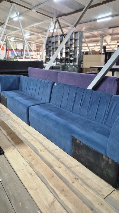 Диваны , стенд, оборудование   м мебель