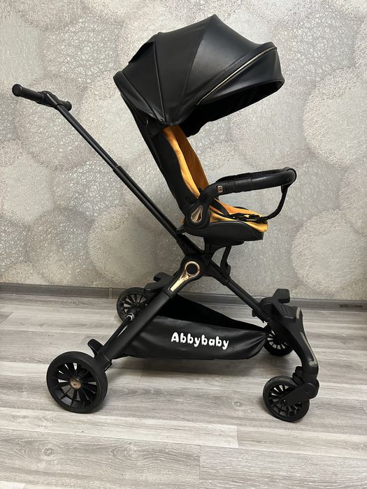 Продам детскую коляску прогулочная Дрон