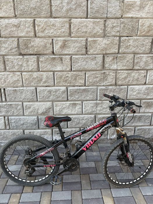 Продам 2 велика почти новые