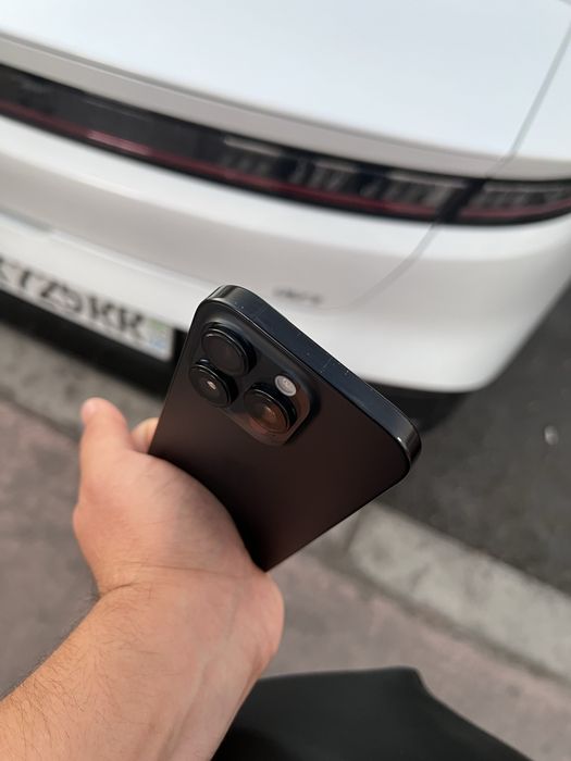 Iphone 16 pro LLA