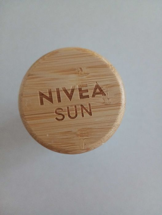 Бутилка за вода Нивеа/ Nivea