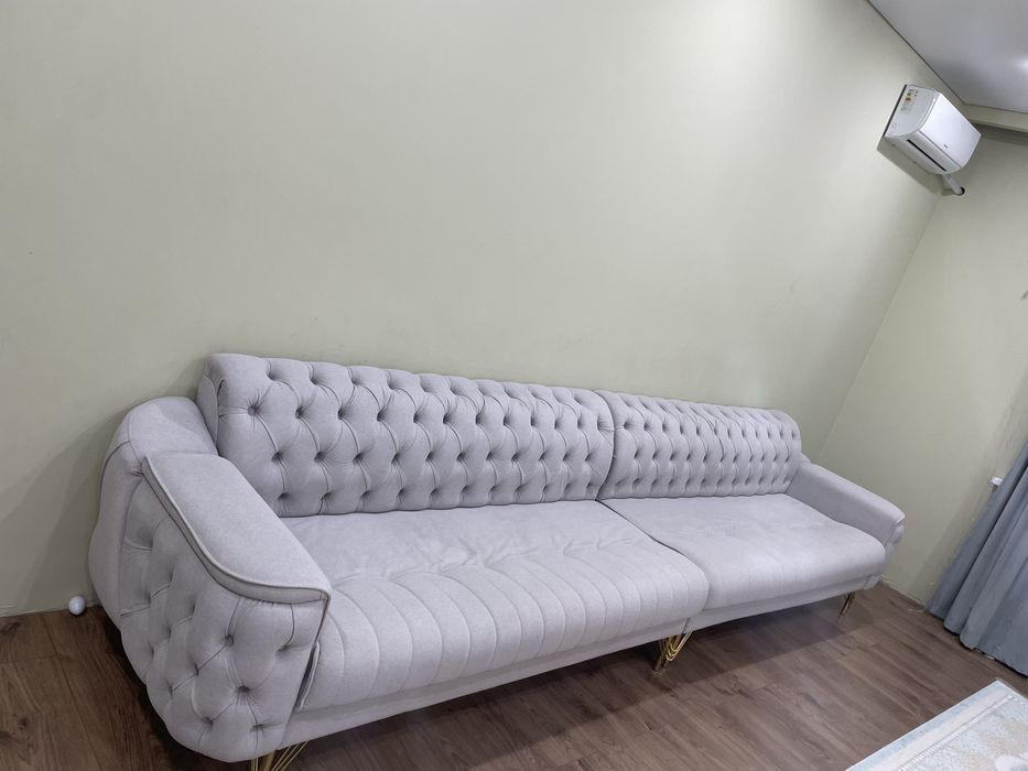 Продам диван 4 м в отличном состоянии