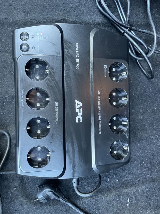 Sursa de alimentare ups