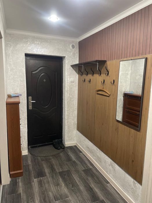 Сдам 4 х ком квартиру Аксу