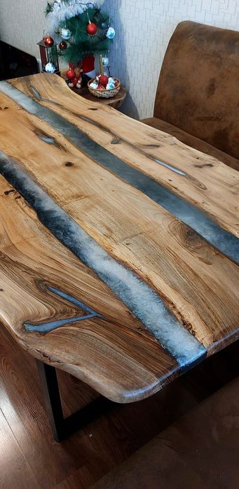 Трапезна маса от ОРЕХ \ Дъб