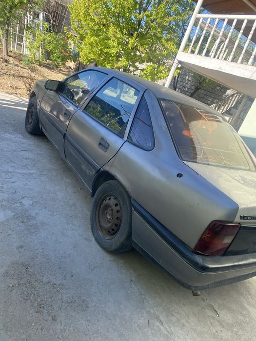 Опель вектра продаю