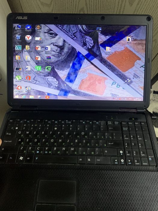 ноутбуки  сотилади