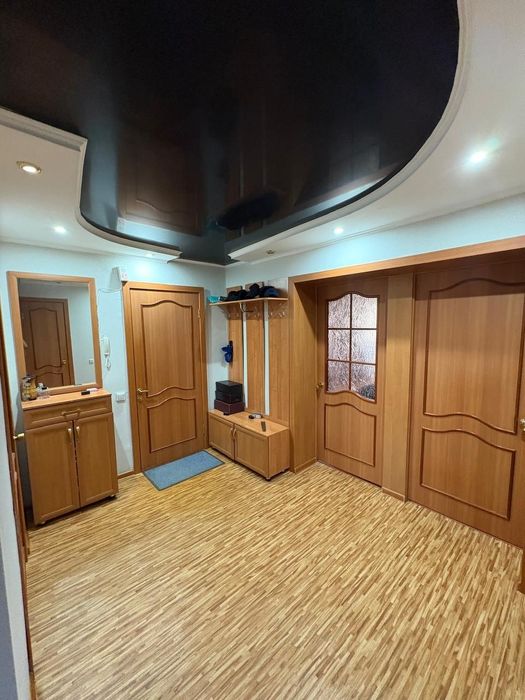 Продам 3 комнатную квартиру