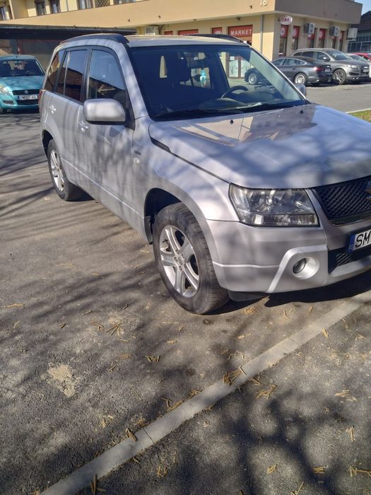 Suzuki vitara jip