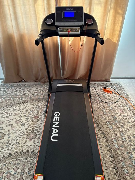 Беговая дорожка  Genau TR55S