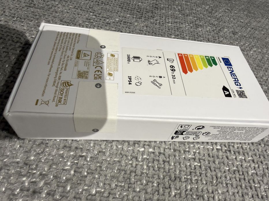 Telefon sigilat Honor 400 Smart liber de retea