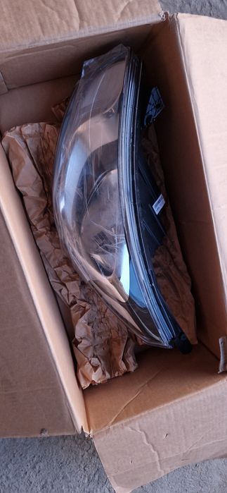 Фара на хундай акцент сантафе