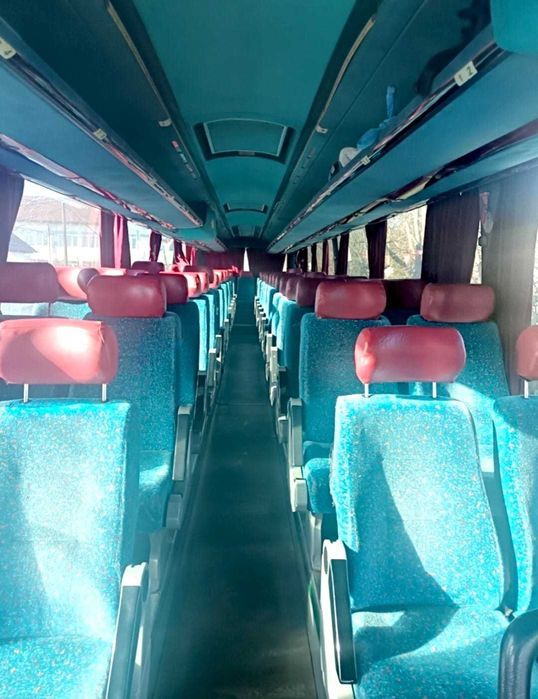 Autocar Iveco Irizar Century – 62 locuri/ Stare foarte bună