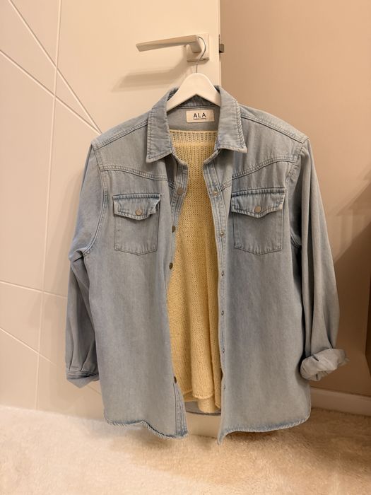 Джинсовая рубашка